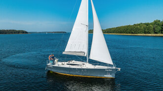 Jacht żaglowy Cobra 33 - Naya-Naya